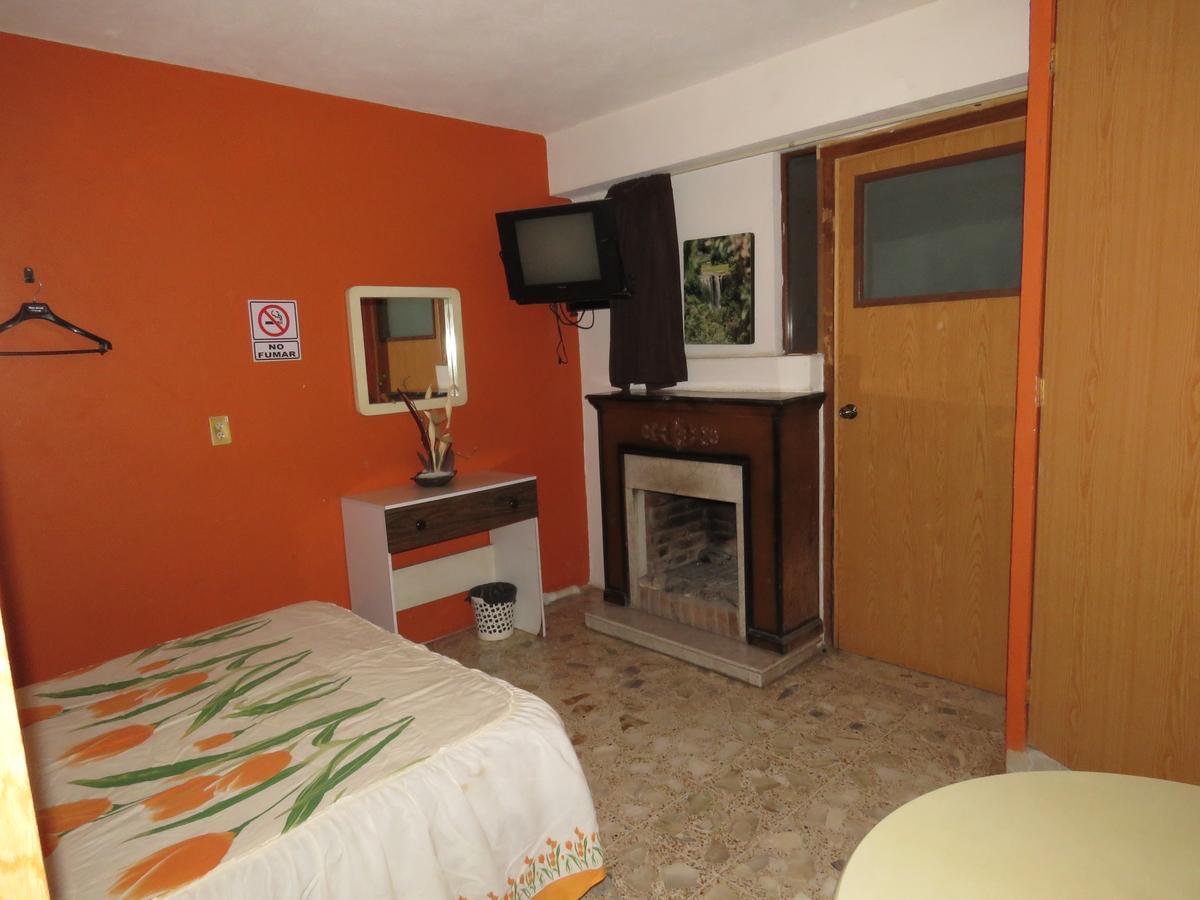 Hostal El Eden Сакатлан Экстерьер фото
